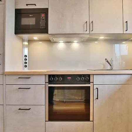 Bergstrasse 60 Bergstrasse 9 * تيميندورفير ستراند